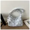 Bolso de hombro de lona con estampado de estrellas suave estilo coreano para mujer, bolso casual de gran capacidad para debajo del brazo, bolso bandolera de un solo hombro