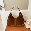 Bolsa de Ombro Retro da Moda Novo Estilo Cor Sólida Tendência Grande Capacidade Casual Bolsa de Ombro Simples Diária Bolsa Tote Rebite