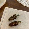 Novo grampo de cabelo geométrico de leopardo marrom com letras douradas, grampo de franja lateral retrô francês, acessórios para cabelo que combinam
