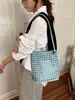 Bolso Retro Tejido Hueco para Mujer 2026 Nueva Moda Estilo Coreano Bolso Cubo Gama Alta para Viajes Diarios Bolso de Hombro Único