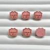 Talla en Madera de Ciprés Rojo, Labubu Rose Satín Seda Peces Cuentas Sueltas y Otros Accesorios de Joyería Budista DIY Cadena para Teléfono Móvil