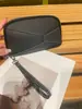 Bolsa de Mão Feminina de Couro Bovino de Primeira Camada, Nova Bolsa Popular Transfronteiriça para Celular, Pequena Bolsa de Couro Genuíno com Temperamento