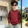 Camiseta Manga Longa Color Block 100% Algodão para Meninos Primavera e Outono Camada Base Novo Estilo Bonito Versátil Estampa Manga Raglan Top Tendência