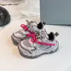 Zapatillas deportivas para niñas estilo coreano, nuevo modelo otoño 2026, zapatillas de correr transpirables para niños, zapatillas ligeras para senderismo al aire libre para niños