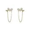 Novos Brincos de Corrente Borboleta Prata Imitação Luxo Leve Design de Nicho Moda de Ponta Versáteis Brincos de Personalidade para Mulheres Tendência