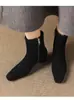 Botas Femininas Novas para Primavera/Outono de 2026, Bico Quadrado em Camurça, Salto Baixo, Sola Macia, Confortáveis, Zíper nas Costas, Versáteis para o Dia a Dia, Sapatos de Moda Emagrecedores