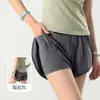 Novos shorts de yoga para mulheres, roupas esportivas para fitness, que valorizam a silhueta, respiráveis, para atividades ao ar livre, anti-exposição, leves, de secagem rápida, roupas de fitness