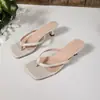 Sandalias de Tanga Negras para Mujer, de Tacón Alto, Stiletto, Punta Abierta, Pantuflas de Moda, Sandalias Cuadradas para Mujer, Verano 2026