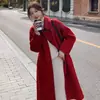 Casaco de Lã com Gola Peter Pan para Mulheres 2025 Outono e Inverno Novo Estilo Coreano Jaqueta de Lã de Comprimento Médio Fashionável Casual Versátil em Estoque