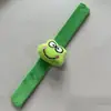 Pulsera de Rana de Peluche Decorativa de Chofle Pulsera de Animales Lindos de Dibujos Animados Anillo de Presión Regalo para Estudiantes Boda Regalo Pequeño