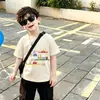 Verano 2026 Nuevo Estilo Camiseta de Manga Corta Estampada Estilo Coreano para Niños Camiseta Versátil de Moda de Algodón de Manga Corta para Niños Pequeños y Medianos