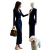 Vestido elegante e sofisticado de manga comprida para mulheres, perfeito para outono e inverno, com cintura marcada, efeito emagrecedor e uma silhueta valorizadora que se ajusta ao corpo.