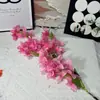 Em estoque atacado grande triângulo ameixa layout de casa flor triângulo ameixa decoração de engenharia distrito de wuqing flor artificial