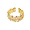 Anillo Abierto de Lujo Ligero Hueco con Diamantes Completos para Mujer, Anillo de Dedo Índice Moderno y Versátil, Joyería de Anillo Ajustable Oro Plata