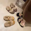Terciopelo plus escote bajo 2026 estilo coreano correa única invierno moda Mary Janes tacón oculto zapatos de pelo zapatos de algodón mujer negro