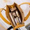 Sacos tote coreanos saco feminino fábrica vendas diretas 2023Mulheres saco de grande capacidade bolsa em relevo saco mensageiro