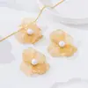 Collar y Pendientes con Tres Colgantes Grandes de Hoja Hueca Adornados con Perlas, Elegante Juego de Joyería para Mujer para las Fiestas