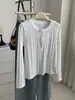 Camiseta básica de manga larga acanalada con cuello Henley para mujer, elástica, ajustada, adelgazante, algodón con tacto a lino, hombro normal, capa base, 26 otoño/invierno