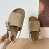Zapatos Planos Slip-On de Moda Nuevo Modelo 2026 Zapatos Casuales Cómodos para Mujer Sandalias Versátiles de Piel Suave con Correa al Tobillo