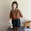 Jaqueta de Couro com Estampa de Leopardo e Pelúcia para Meninas Outono Inverno 2026 Novo Estilo Celebridade da Internet Menina Estilosa Chique Casaco de Inverno Quente