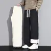 Pantalones de Cachemira Ultrasónicos para Hombre Invierno 2025 Nuevos Pantalones de Algodón Engrosados de Terciopelo Pantalones Deportivos Casuales