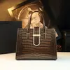 Bolso Grande de Mujer 2025 Nuevo Bolso Cruzado Tote con Patrón de Cocodrilo Bolso Retro para Mamá Bolso de Negocios