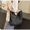 Bolsa Feminina de Palha Trançada 2024 Verão Novo Estilo Mori Estilo Artístico Bolsa de Ombro Versátil Casual Vintage Bolsa Saco