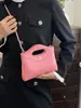 Bolso Transfronterizo para Mujer, Mini Bolso de Hombro Acolchado con Cadena Estilo Chanel Pequeño, Bolso de Color Sólido, Bolso Cruzado Nuevo de Alta Gama con un Toque de Sofisticación