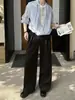 Calça Masculina Versátil e Fluida Outono 2026, Estilo Streetwear Japonês, Simples, Emagrecimento, Alongamento das Pernas, Calça Tendência Levemente Flare