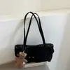 Bolso de Suede Retro Bajo el Brazo para Mujer 2026 Nuevo Bolso Tote de Lujo de Nicho Bolso de Hombro Versátil para el Viaje Diario