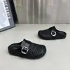 Nuevas Chanclas de Verano 2026 Estilo Vacacional Tejidas de Punta Cerrada para Mujer con Hebilla de Cinturón, Chanclas Transpirables para Exteriores Estilo Birkenstock para Mujer