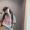 Conjunto de Verano Moderno y Fresco para Niños y Niñas 2025 Moda para Niños Mayores Camiseta de Manga Corta a la Moda Pantalones Cortos de Mezclilla Rasgados Conjunto de Dos Piezas
