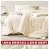 Colcha de algodão de Xinjiang, adequada para primavera e outono, uso em todas as estações, tamanho individual ou duplo, enchimento de algodão, ideal para dormitórios estudantis, colcha de verão e colcha de inverno espessa