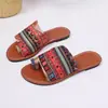 Sandalias Planas Bohemianas Transfronterizas en Stock para Mujer 2026 Nuevo Estilo Europeo y Americano Pantuflas con Borlas Temu Talla Grande