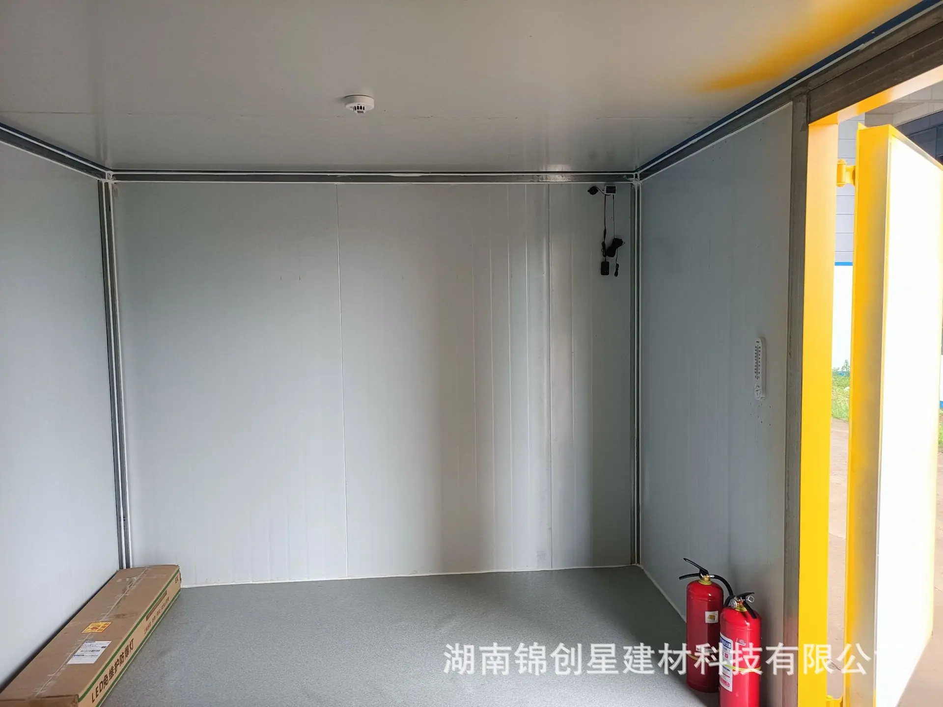 烟花箱9.jpg