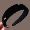 Elegante Faixa de Cabelo Alta para Mulheres Novo Estilo 2025 Versátil para Sair, Faixa de Cabelo Luxuosa e de Alta Qualidade para Mulheres