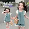 Conjunto Jeans de Verão para Meninas Roupas Infantis 2026 Novo Conjunto Elegante de Colete sem Manga e Calça Pantalona para Meninas