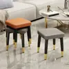 Banquinho Pequeno Infantil Doméstico Empilhável Banco de Luxo Leve Mesa de Jantar Banquinho Redondo Banquinho Quadrado Criativo Banquinho Pequeno Baixo para Trocar Sapatos Banquinho de Sofá