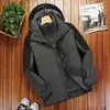 Conjunto de Tres en Uno Desmontable de Dos Piezas para Hombre y Mujer Marca de Moda Engrosado con Forro Polar Resistente al Frío Ropa de Invierno para Viaje a Xizang