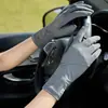 Luvas de Proteção Solar para Mulheres, Anti-UV, Especiais para Dirigir e Pedalar, Protetor Solar de Verão para Veículos Elétricos, Seda de Gelo, Finas, Curtas, Tela Sensível ao Toque
