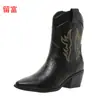Liu Fu 2026 Novidades Outono/Inverno Em Estoque Comércio Exterior Tamanho Grande Bordado Botas Femininas Cano Baixo WISH Amazon Botas de Couro Europeias e Americanas