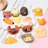 Melody pan hamburguesa comida juego resina pequeños accesorios pegamento crema DIY horquilla aretes casa de muñecas decoración mayoreo