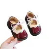 Zapatos de bebé para niña de un año, de primavera y otoño, de princesa, de cuero, transpirables, antideslizantes, con suela suave.