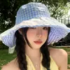 Sombrero de pescador de ala ancha a cuadros de encaje azul para mujer, sombrero tipo cubo de verano fino y transpirable para el sol, sombrero de sol con protección solar