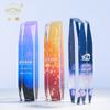 Trofeo de cristal creativo Rojo de internet columna mágica cuadrada impresión a color honor reunión anual compañía de seguros Trofeo de premio producción de tarjeta de autorización