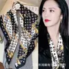 Lenço Quadrado Grande de Primavera e Verão da Shanghai Story para Mulheres, Lenço da Mãe Moderno e Versátil, Presente de Dia das Mães
