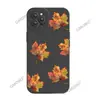 Funda de teléfono de hoja de arce de otoño pintada a mano más vendida transfronteriza, funda protectora mate para iPhone 17, funda suave de silicona para Apple 18pm