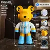 1.12m 1.6m Oso de Dibujos Animados Pintado a Mano con Altavoz Bluetooth Decoración Creativa Villa Hotel Péndulo Grande