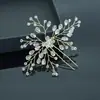 Acessórios de Cabelo Novos para Comércio Exterior Adorno de Cabeça para Noivas Pente de Cabelo com Flores Pequenas Multicor Feito à Mão Grampo de Cabelo Pente para Traje de Casamento Joia