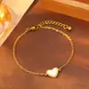 Pulseira de Aço Inoxidável 316 Banhada a Ouro Real 18K Estilo Europeu e Americano Joia de Mão de Alto Padrão em Formato de Coração Acessório de Temperamento Dourado
